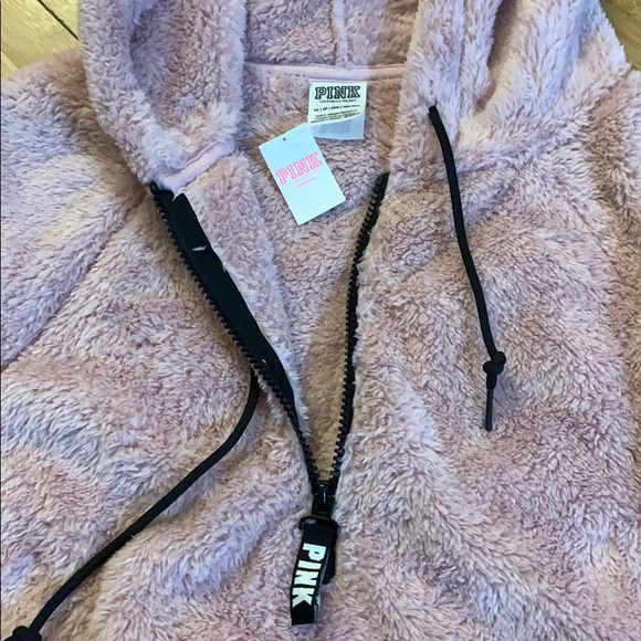 🆕 PINK Sherpa 1/2 zip - XS - Picture 5 of 5
